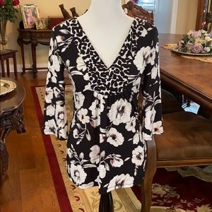 White House Black Market sz XS